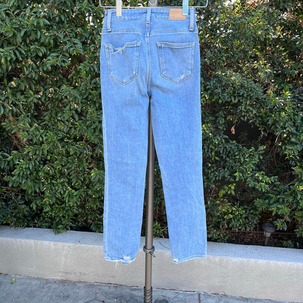 PAIGE Cindy Jeans Women’s Size 24 Light Wash High Rise Straight Leg Distressed